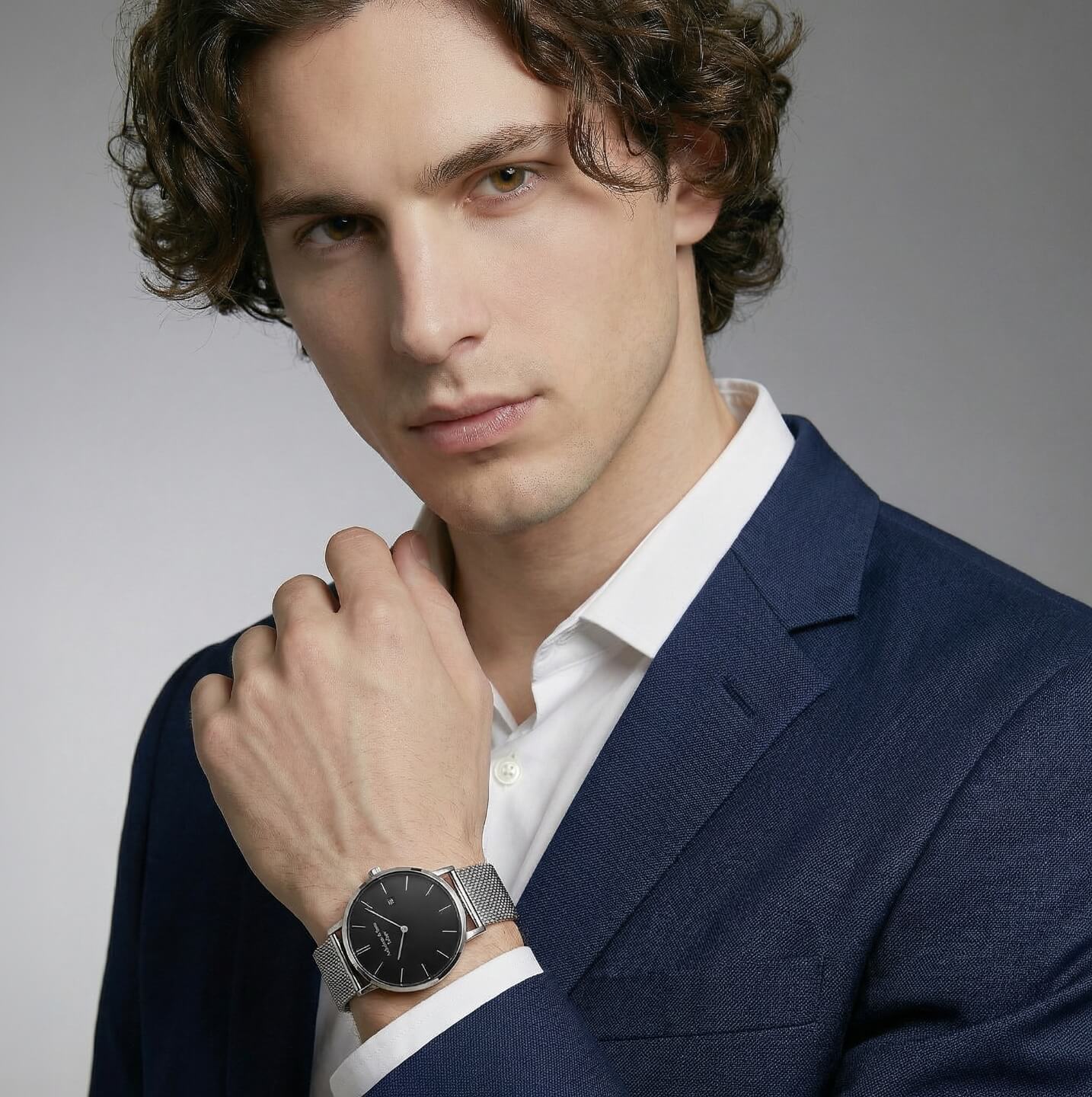 時計×AIモデルをAI合成